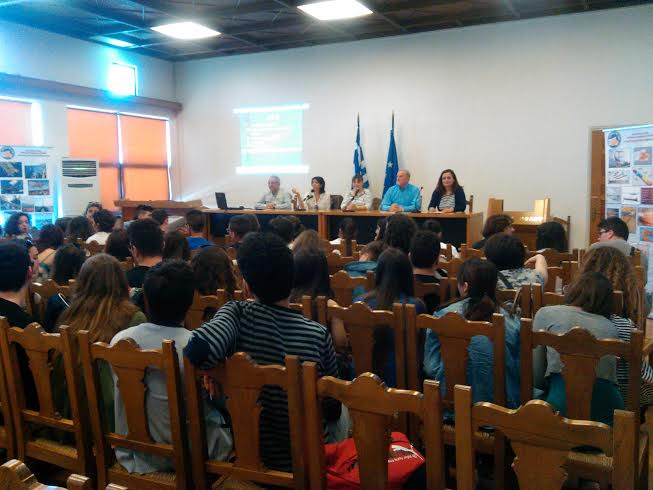 Βόλος: Μαθητές από την Ιταλία ξεναγήθηκαν στην ιστορία του Βόλου και της Αργούς