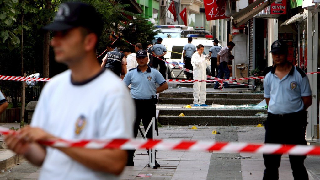 Έκρηξη βομβίστριας-καμικάζι σε τέμενος στην Προύσα της Τουρκίας