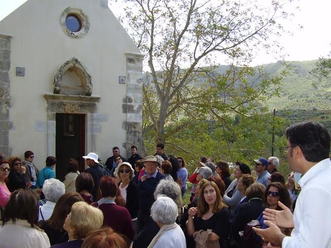 Χανιά: Πλήθος κόσμου στην ξενάγηση στα Κεραμειά – Επόμενος σταθμός η Απτέρα