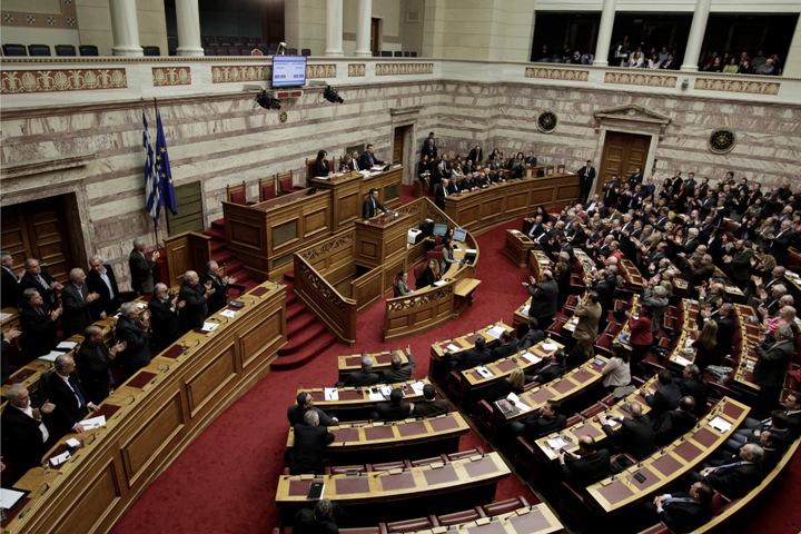 Δεν αίρονται οι ασυλίες των βουλευτών Ε. Αυλωνίτου- Αθ. Καββαθά