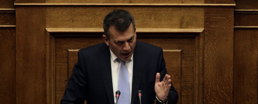 Γ. Βρούτσης: “Η παραμονή της κυβέρνησης επιβαρύνει περισσότερο τον ελληνικό λαό” (aud)