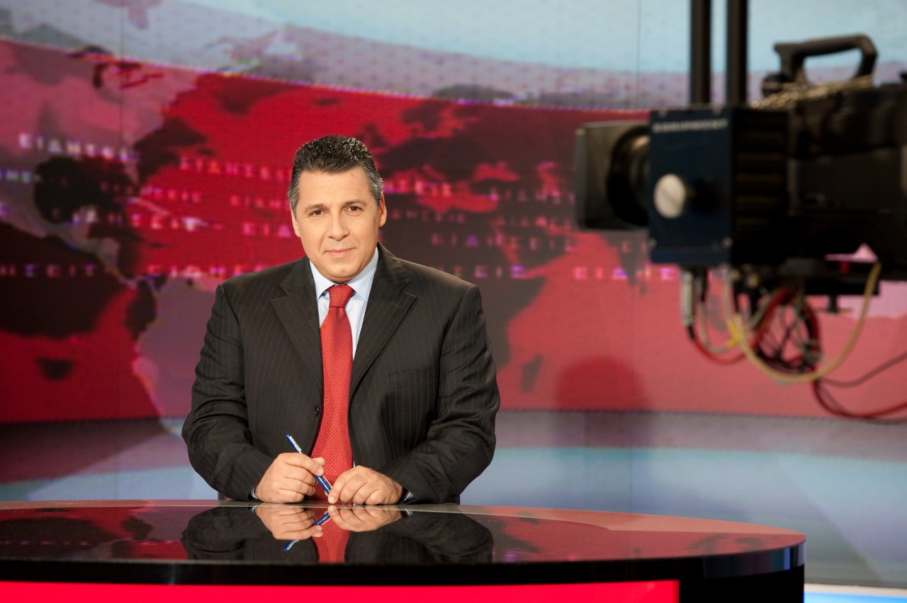 Το νέο δελτίο ειδήσεων στην ΕΡΤ1 στις 18:00 -Συνέντευξη με τον Νίκο Αγγελίδη (vid)
