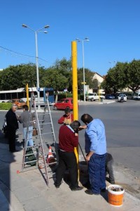 Χανιά: Αντικατάσταση στύλων φωτεινής σηματοδότησης από τα συνεργεία του Δήμου