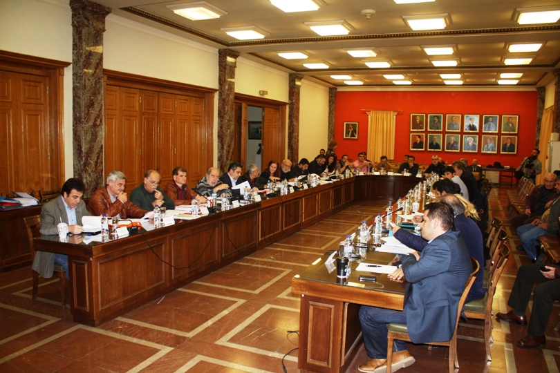 Πύργος: Το… έλα να δεις στο Δημοτικό Συμβούλιο