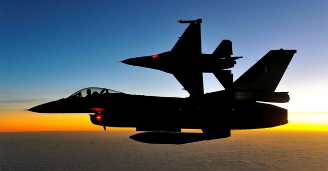 Έξι τουρκικές υπερπτήσεις πάνω από τις Οινούσσες – Αυστηρό διάβημα στην Άγκυρα