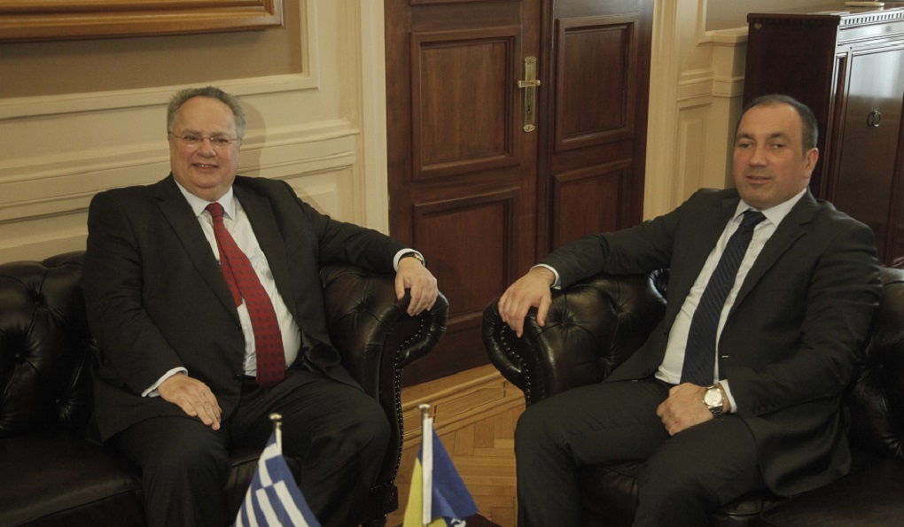 Συνδιάσκεψη για το προσφυγικό διοργανώνει το ελληνικό ΥΠΕΞ με συμμετοχή των όμορων χωρών