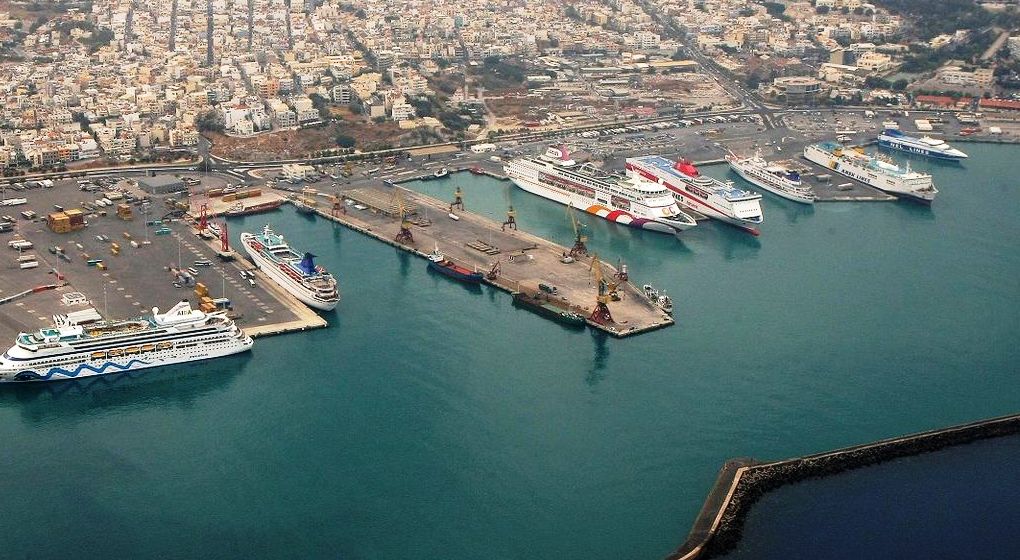Κριτική στην κυβέρνηση με αφορμή την συμφωνία για τον ΟΛΠ