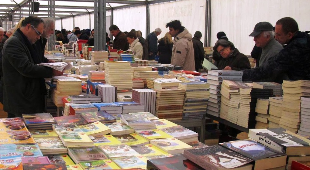 Ηράκλειο: Παζάρι βιβλίου στο κέντρο της πόλης