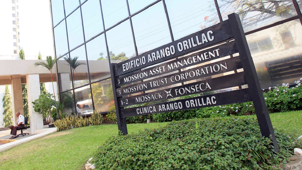 Αιφνιδιαστική έρευνα στα γραφεία της Mossack Fonseca στον Παναμά