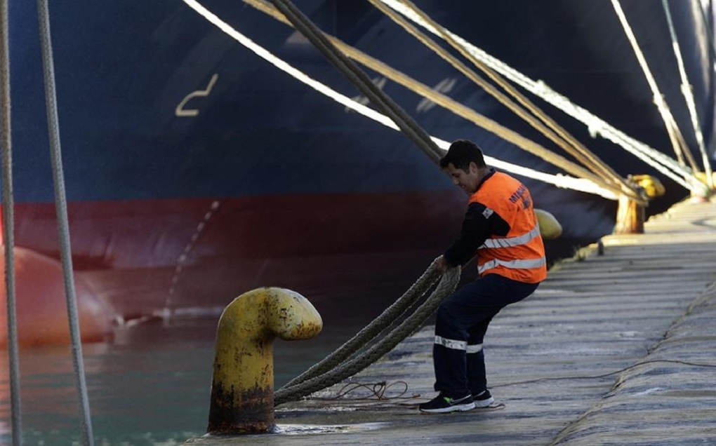 Ασφαλιστικό: Δένει τα πλοία η ΠΝΟ – Στάση εργασίας στους ΟΤΑ την Τρίτη