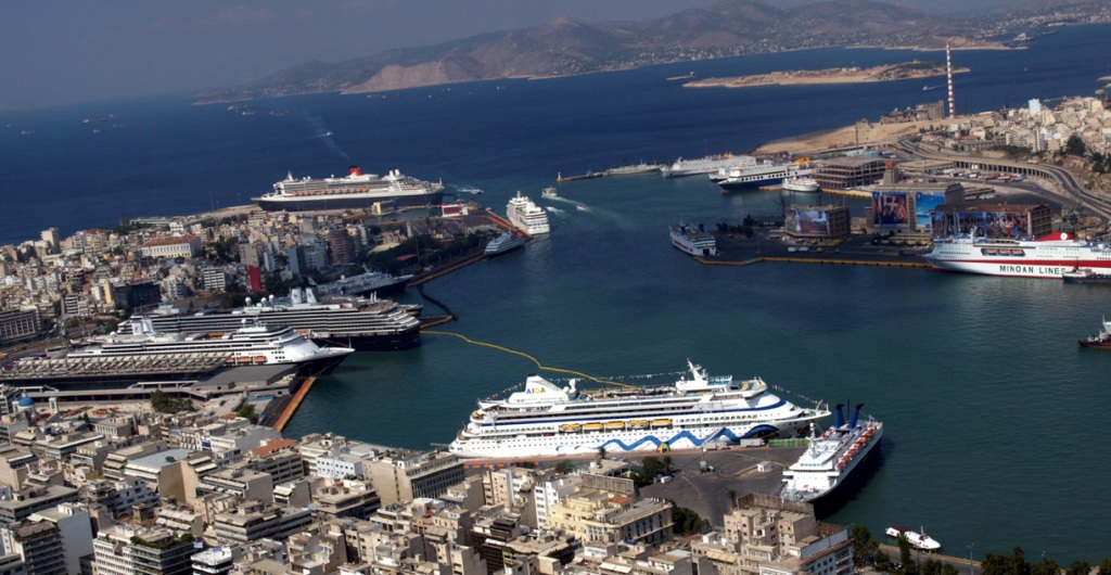 Κινέζοι στον Πειραιά: Η επωφελέστερη για την Ελλάδα ξένη επένδυση των τελευταίων 70 χρόνων
