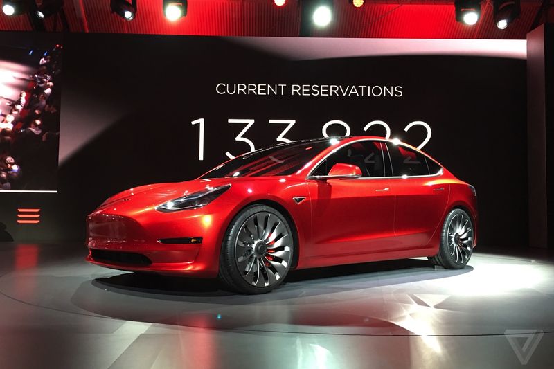 Ανακοινώθηκε η κυκλοφορία του Tesla Model 3