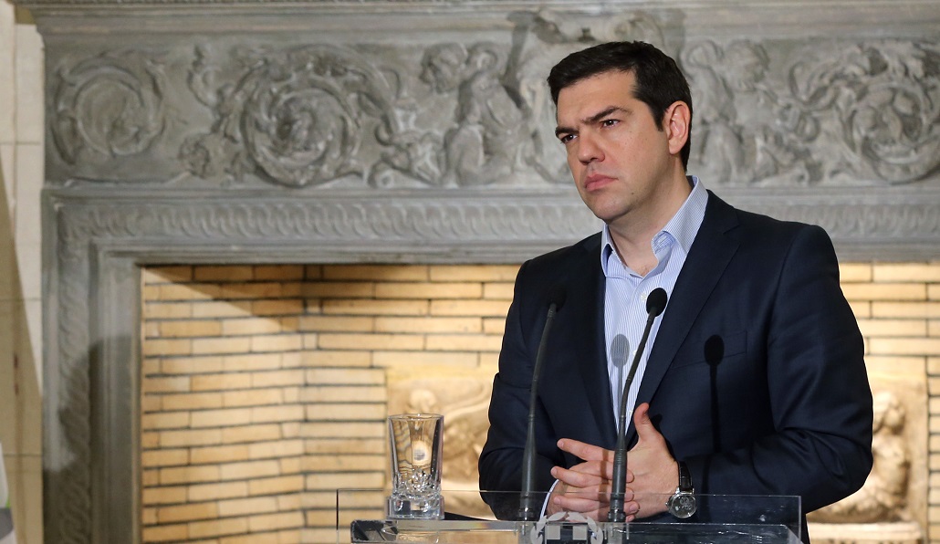 Επιστολή Τσίπρα προς Λαγκάρντ – Μπαράζ τηλεφωνικών επικοινωνιών του Πρωθυπουργού (vid)