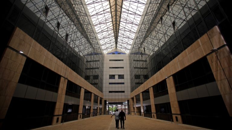 Το νέο “σπίτι” του υπουργείου Οικονομικών στη λεωφόρο Θηβών