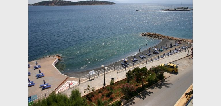 Τροχαίο με εγκατάλειψη στον Άγιο Νικόλαο Λασιθίου