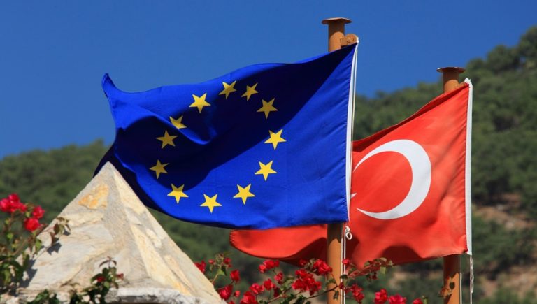 Η κατάργηση της Βίζας διελκυστίνδα μεταξύ ΕΕ –Τουρκίας
