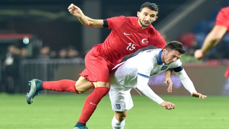 H FIFA τιμώρησε την ΕΠΟ για τη συμμετοχή του Γιάννου στην εθνική