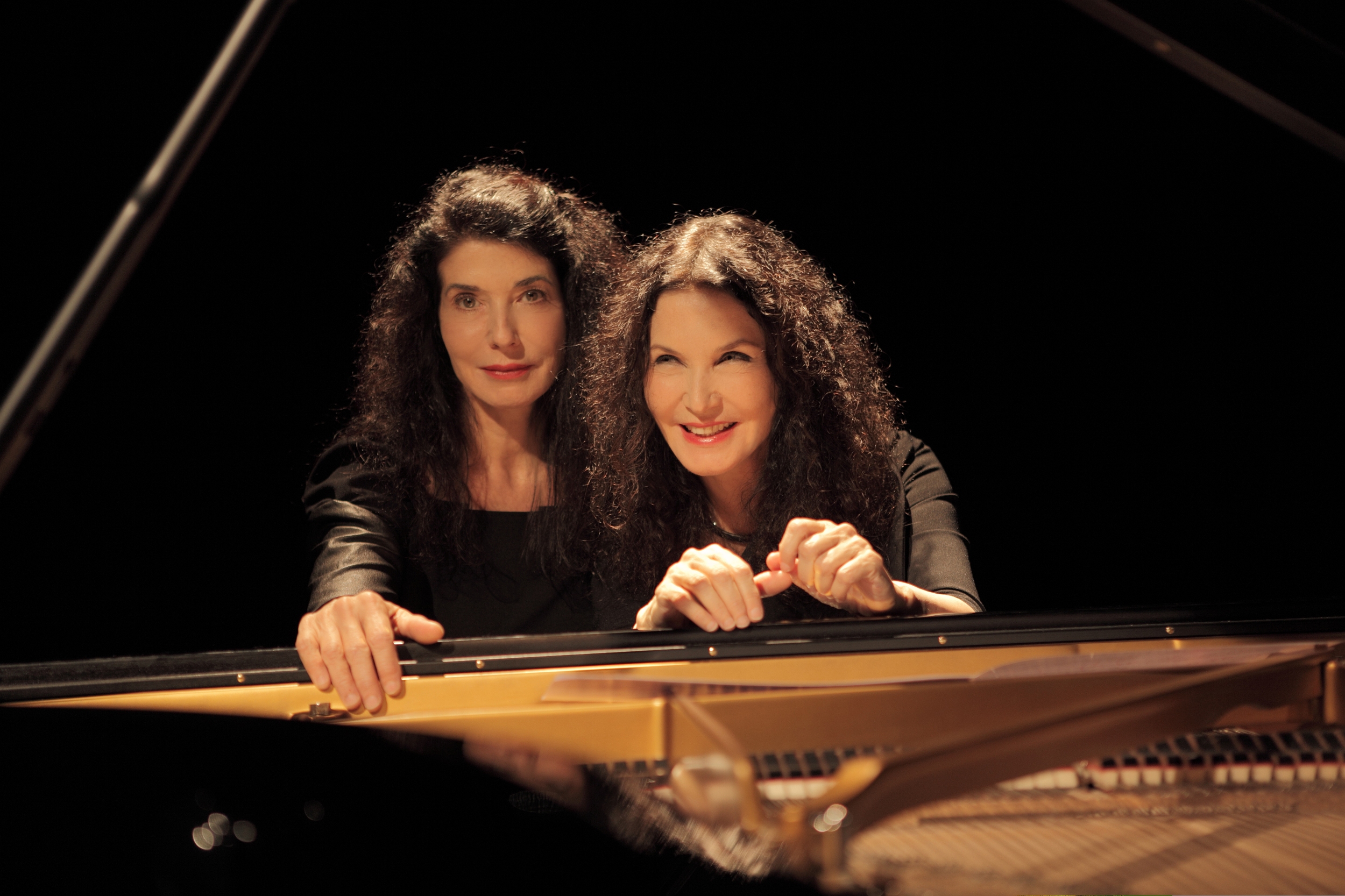 Οι αδελφές Katia and Marielle Labèque.