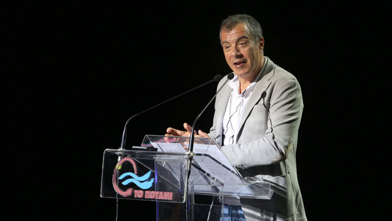 Σ. Θεοδωράκης: Η χώρα θα αλλάξει με “ένα new deal – πολιτικό, οικονομικό, κοινωνικό, πολιτιστικό”