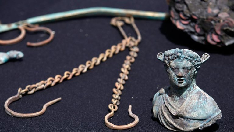 Στάσεις εργασίας των εκτάκτων στο Υπουργείο Πολιτισμού