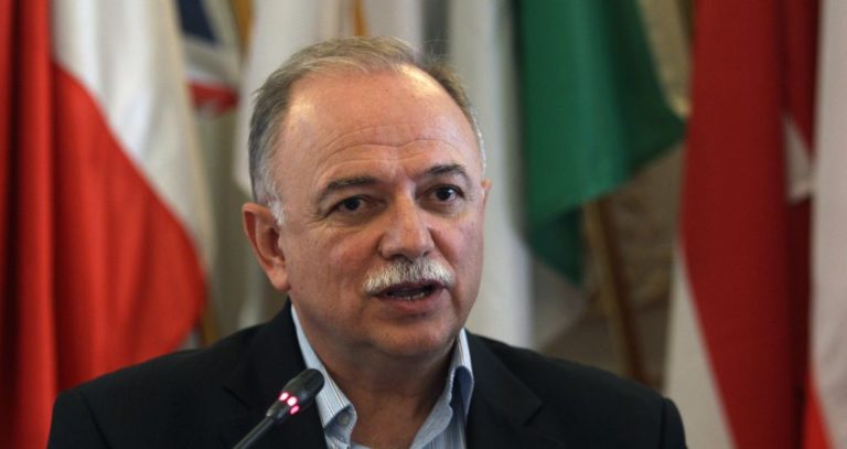 Παπαδημούλης: Προσηλωμένοι στην εφαρμογή του προγράμματος