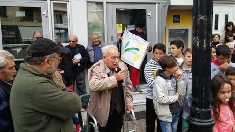 Προσωρινή “ανάσα” σε Δίστομο και γειτονικές περιοχές – Μένει μέχρι τέλος Σεπτεμβρίου η μοναδική τράπεζα