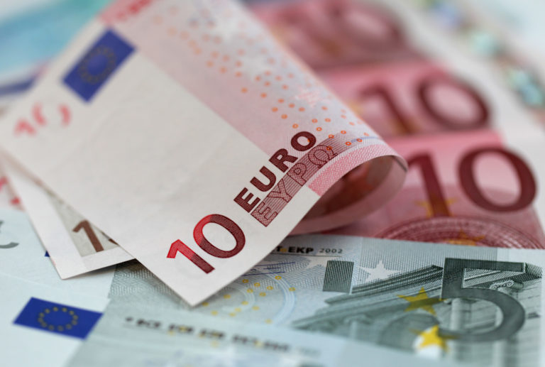 Αν.Μακεδονία: Εξαπατούσε επιχειρηματίες με πρόσχημα τη διαφήμιση