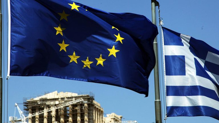 Κρίσιμη συνεδρίαση του Eurogroup – Aνοιχτό το θέμα του χρέους (video)