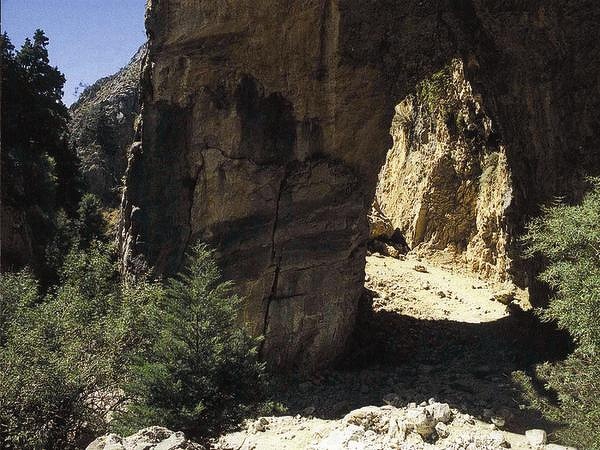 Χανιά: Δύο επιχειρήσεις διάσωσης στα φαράγγια της Ίμπρου και της Αγίας Ειρήνης