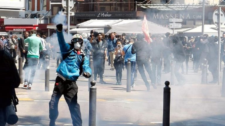 Γαλλία: Επεισοδιακές διαδηλώσεις για τις αλλαγές στα εργασιακά