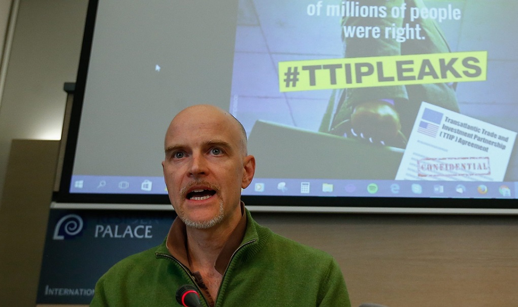 H Greenpeace δημοσίευσε απόρρητα έγγραφα για την TTIP (video)
