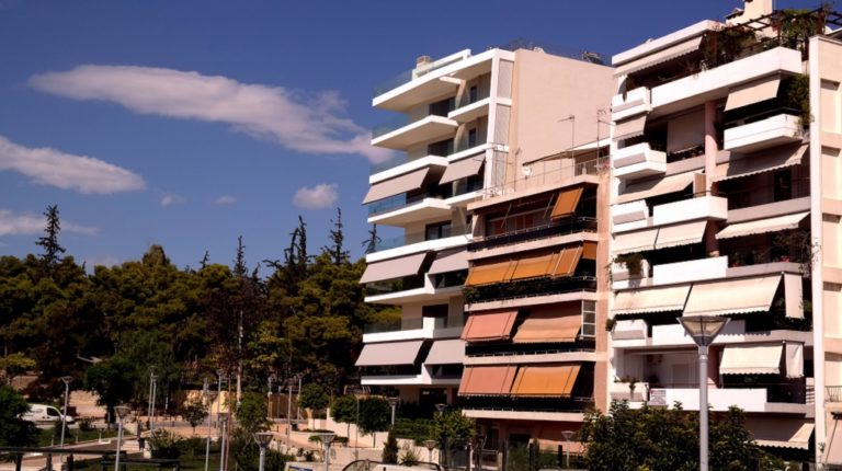 Εκτός πώλησης ως τα τέλη του ’17 τα δάνεια α’ κατοικίας, αξίας ως 140.000 ευρώ (video)