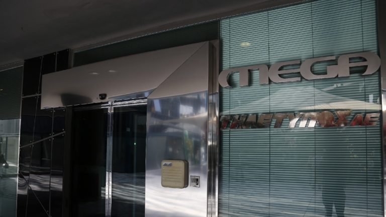 Δεν υπάρχουν καλά και κακά λουκέτα στον Τύπο