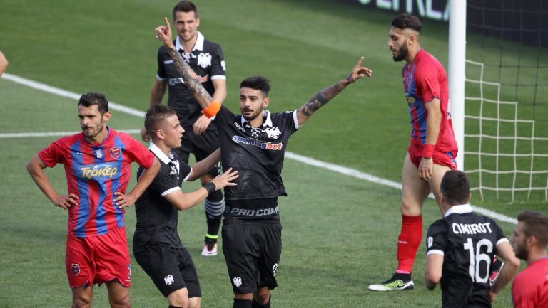 Με Αθανασιάδη 2-0 ο ΠΑΟΚ τον Πανιώνιο και κορυφή στα πλέι-οφ