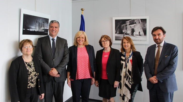 Συμμετοχή της Κρήτης σε συνάντηση με την Επίτροπο Περιφερειακής Ανάπτυξης