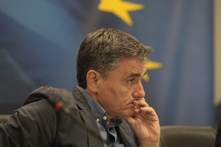 Νέα τηλεδιάσκεψη με τους θεσμούς για τις εκκρεμότητες της δόσης (video)