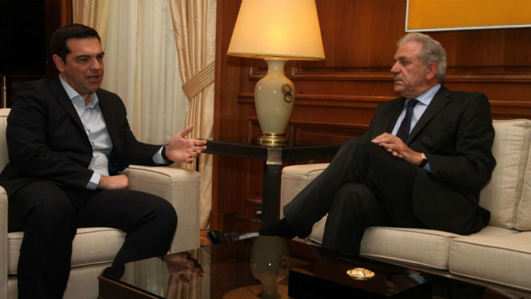 Τσίπρας: Αρχίζει τώρα ο αγώνας για να επουλώσουμε τις πληγές των πιο αδυνάμων (video)