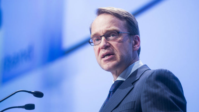Weidmann: Η Ελλάδα να εφαρμόσει το πρόγραμμα, το χρέος δεν είναι το πιο επείγον πρόβλημα