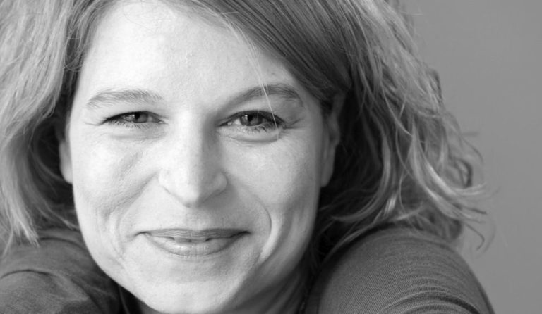 “Η Μαργαρίτα και τα Ηλιοτρόπια” της Μιχαέλας Αντωνίου στις “Βιβλιοπαρουσιάσεις”
