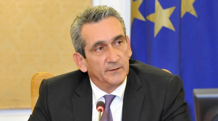 Ρόδος: Διαμαρτύρεται ο Περιφερειάρχης για την κατάργηση του ειδικού φόρου στα αλκοολούχα