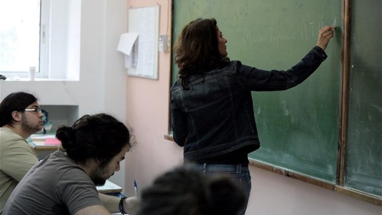 Ζάκυνθος: Την ποινικοποίηση παραιτήσεων εκπαιδευτικών καταγγέλλει το ΠΑΜΕ στα Ιόνια Νησιά