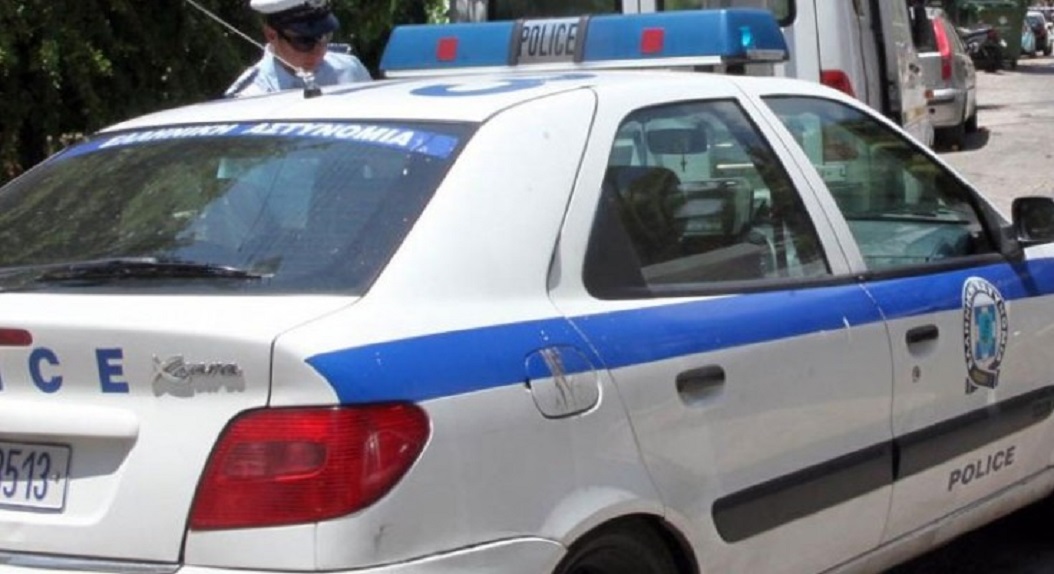 Σύλληψη 23χρονης στη Νεμέα για έκθεση του ανήλικου παιδιού της σε κίνδυνο