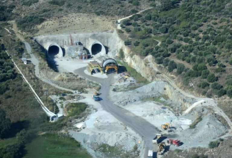 Ιόνια: Σημαντική πρόοδος έργων της Ιόνιας Οδού στο τμήμα της Ναυπάκτου