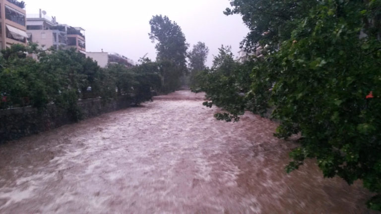Προβλήματα από την κακοκαιρία σε όλη την Μαγνησία