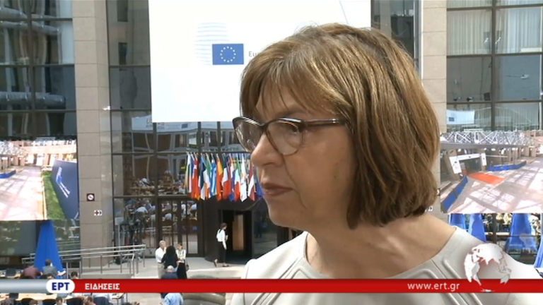 Ρ. Χαρμς στην ΕΡΤ: Τα μέτρα που επιβλήθηκαν στην Ελλάδα ήταν πολύ σκληρά (video)