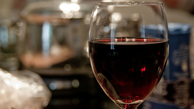 Είναι το κρασί ασπίδα προστασίας για τον οργανισμό;