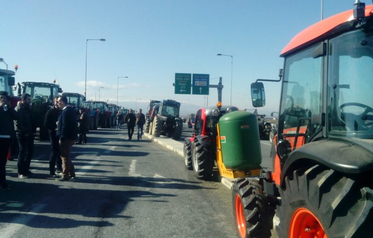 Στηρίζει τις κινητοποιήσεις στην Υγεία η Πανελλαδική Επιτροπή Μπλόκων