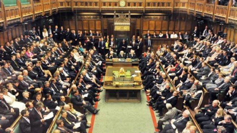 Κατεπείγουσα ψηφοφορία στη βρετανική βουλή για το δημοψήφισμα