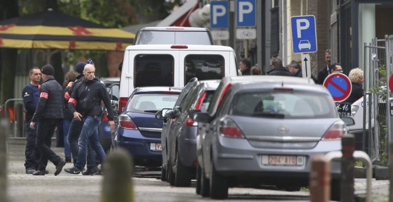 Βέλγιο: Άνδρας με ματσέτα μαχαίρωσε δύο αστυνομικούς-Νεκρός ο δράστης