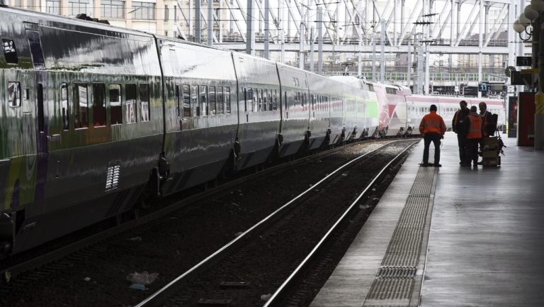 60 τραυματίες σε σιδηροδρομικό ατύχημα στη Νότια Γαλλία κοντά στο Μονπελιέ